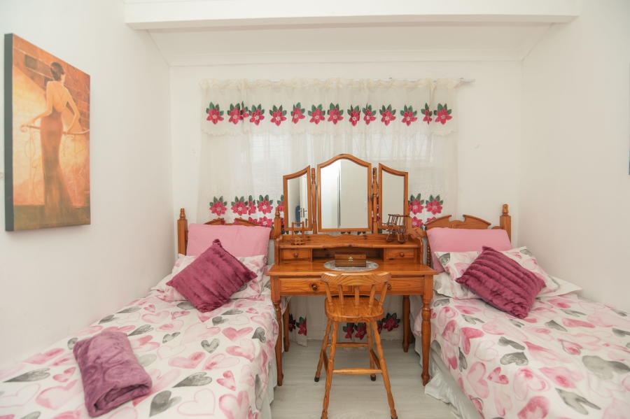 4 Bedroom Property for Sale in Humewood Extension Eastern Cape
